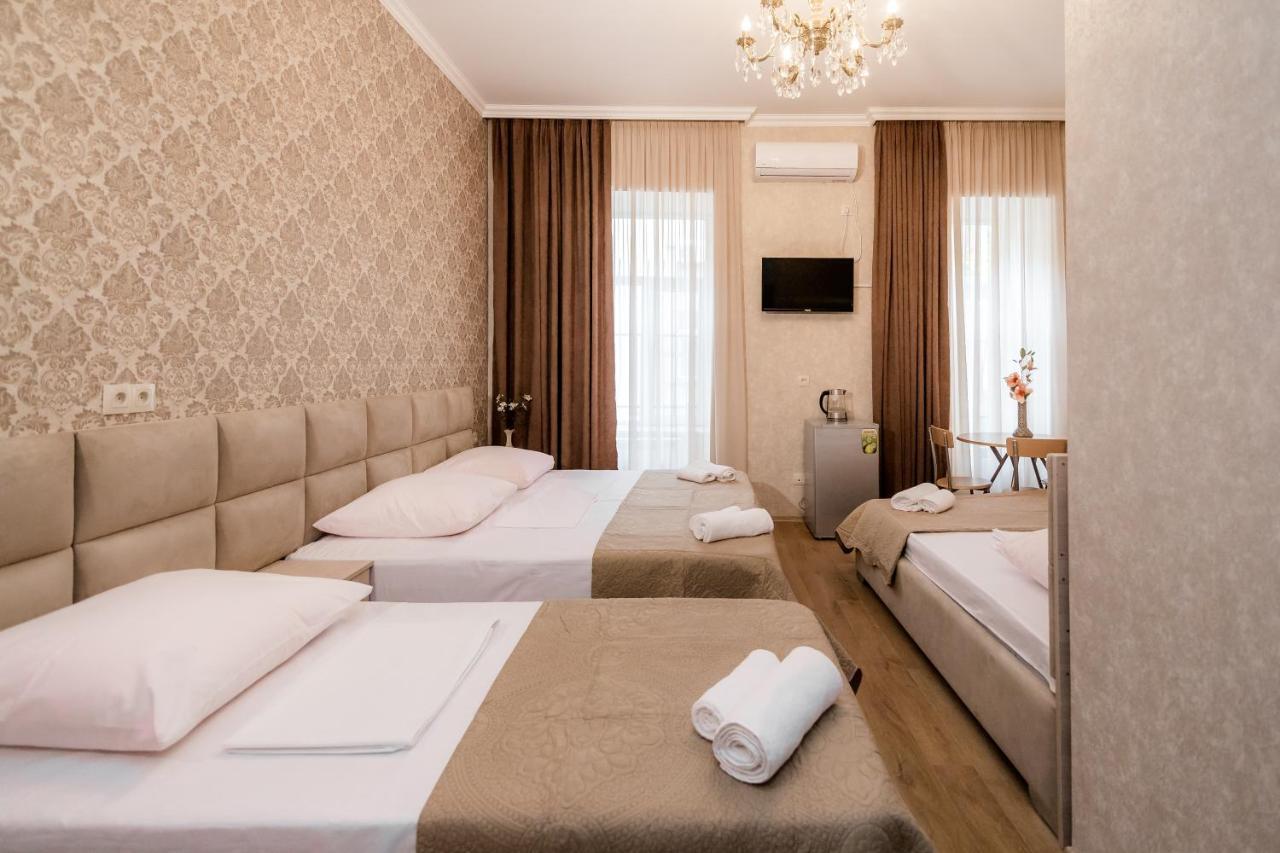 Star Hotel Тбілісі Екстер'єр фото