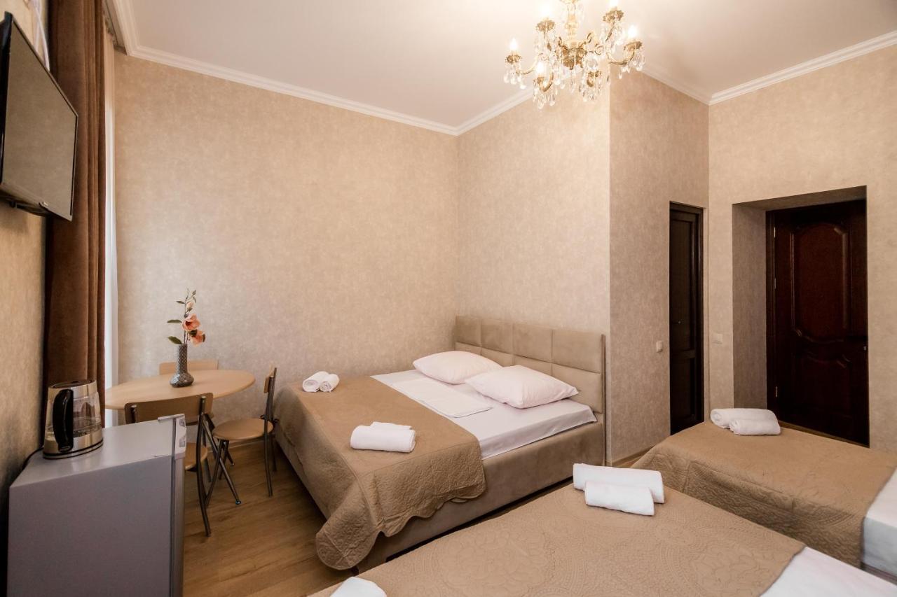 Star Hotel Тбілісі Екстер'єр фото