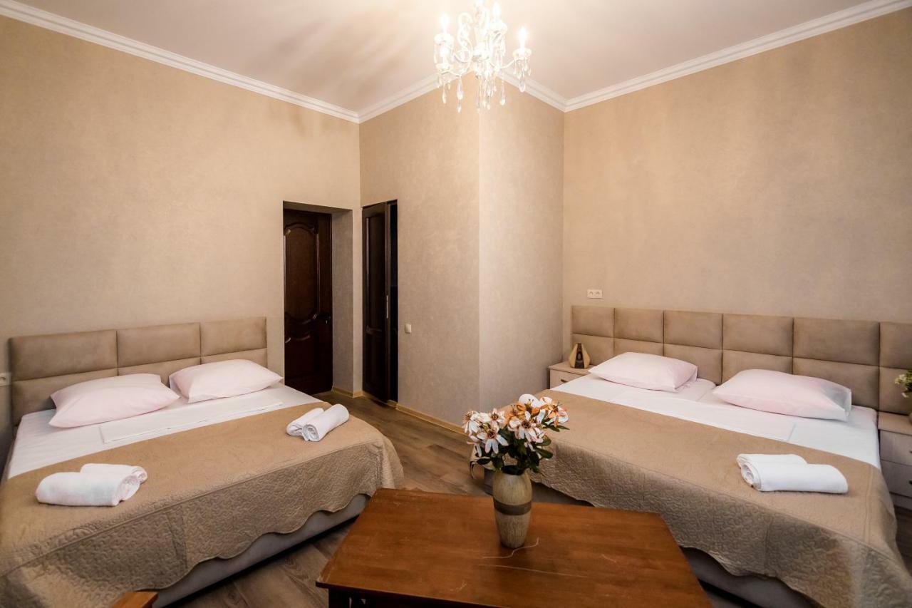 Star Hotel Тбілісі Екстер'єр фото
